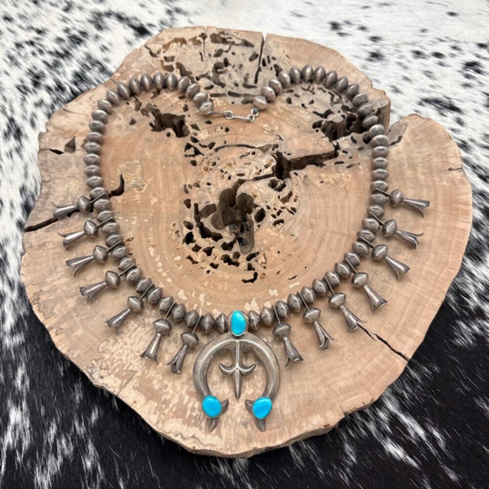 1960s Native American NAVAJO Sterling Squash Blossom Necklace Turquoise Naja